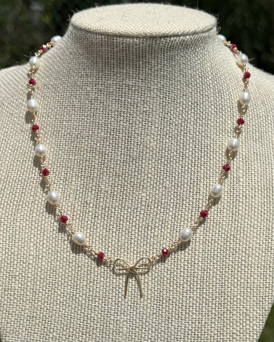 Pearls & bows