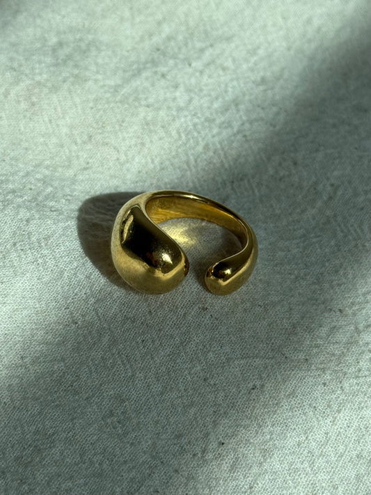 Chunky ring